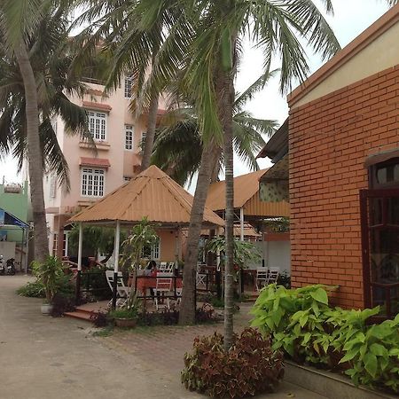 Hotel Romance Danang Exterior photo