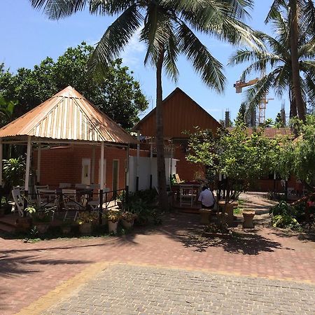 Hotel Romance Danang Exterior photo
